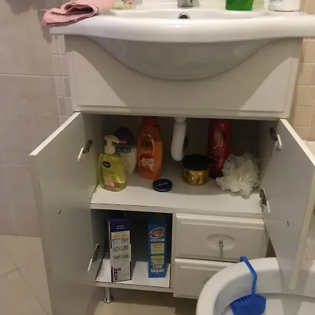 Alexandre's Quiet Flat In Vila