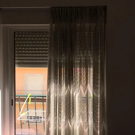 Alexandre's Quiet Flat In Vila
