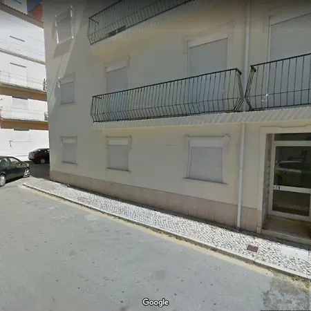 Alexandre's Quiet Flat In Vila Appartement *